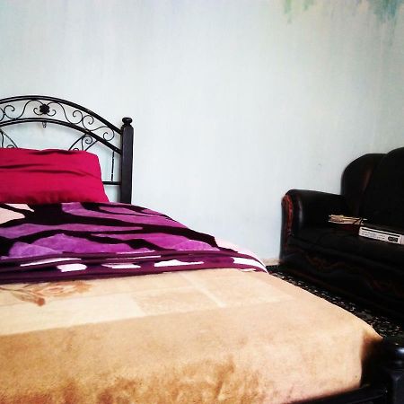 Chambre Prive Private Room Aeroport Mohamed 5 Deroua Buitenkant foto