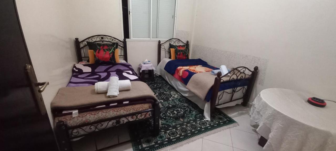 Chambre Prive Private Room Aeroport Mohamed 5 Deroua Buitenkant foto