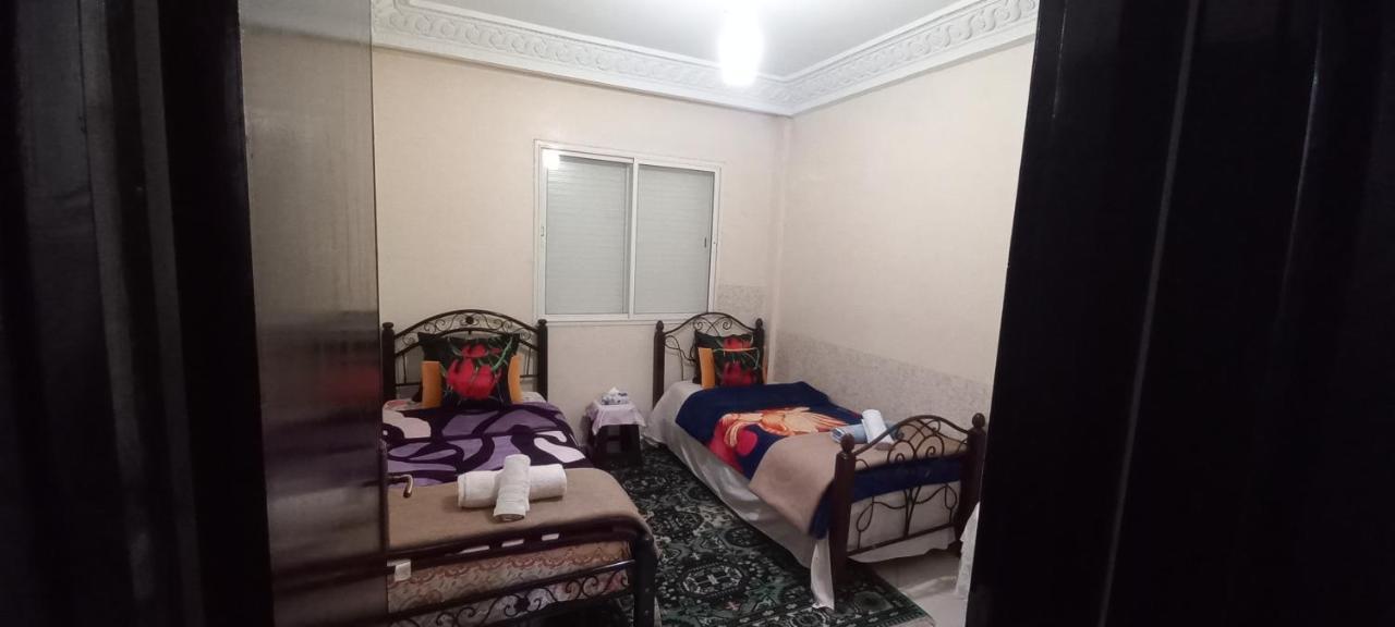 Chambre Prive Private Room Aeroport Mohamed 5 Deroua Buitenkant foto
