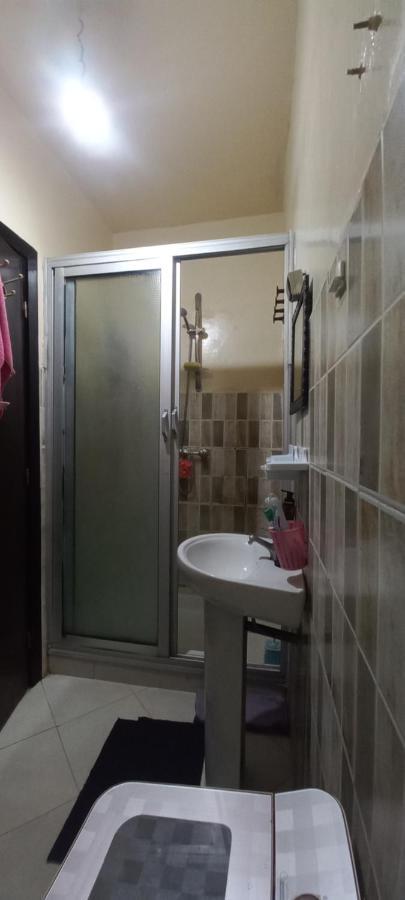 Chambre Prive Private Room Aeroport Mohamed 5 Deroua Buitenkant foto