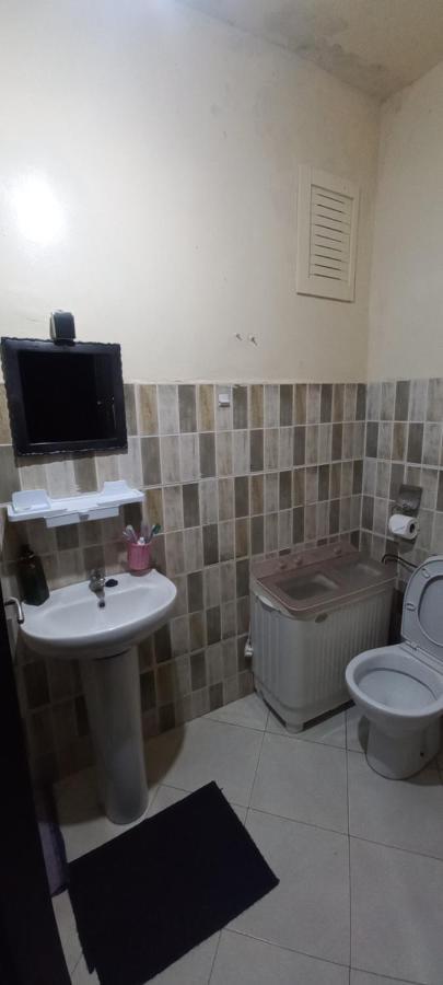 Chambre Prive Private Room Aeroport Mohamed 5 Deroua Buitenkant foto