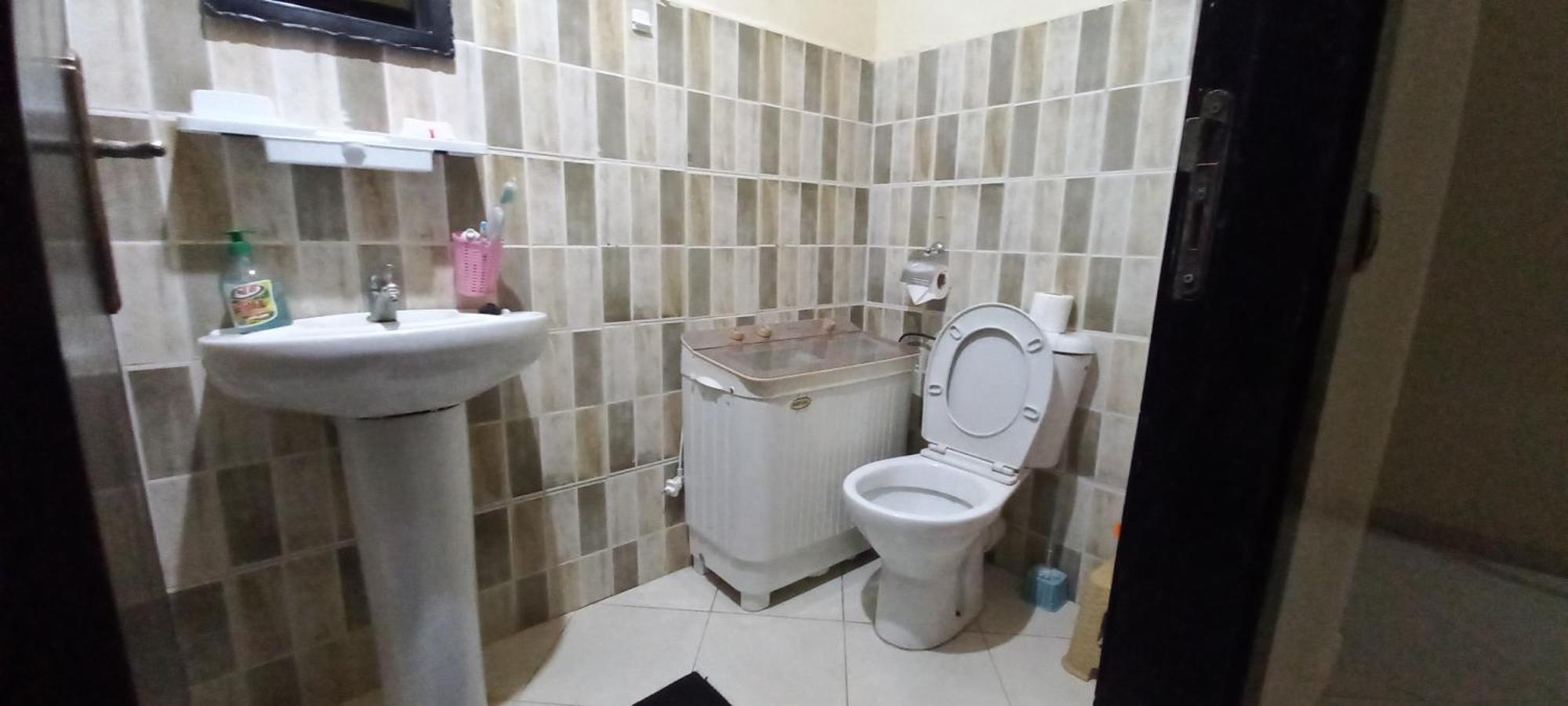 Chambre Prive Private Room Aeroport Mohamed 5 Deroua Buitenkant foto