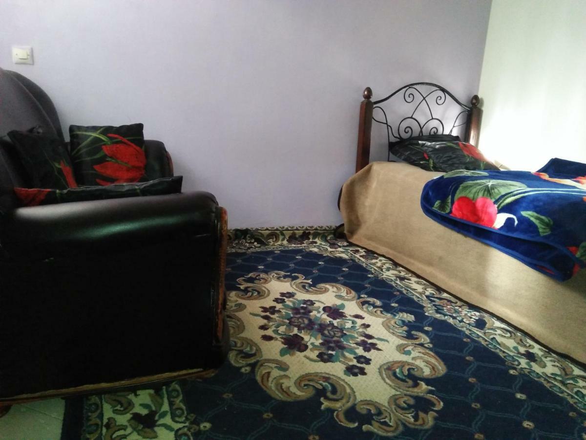 Chambre Prive Private Room Aeroport Mohamed 5 Deroua Buitenkant foto